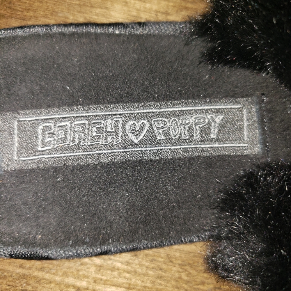 New Coach Poppy Jayda Signature Fur Slippers 8 - Picture 3 of 11